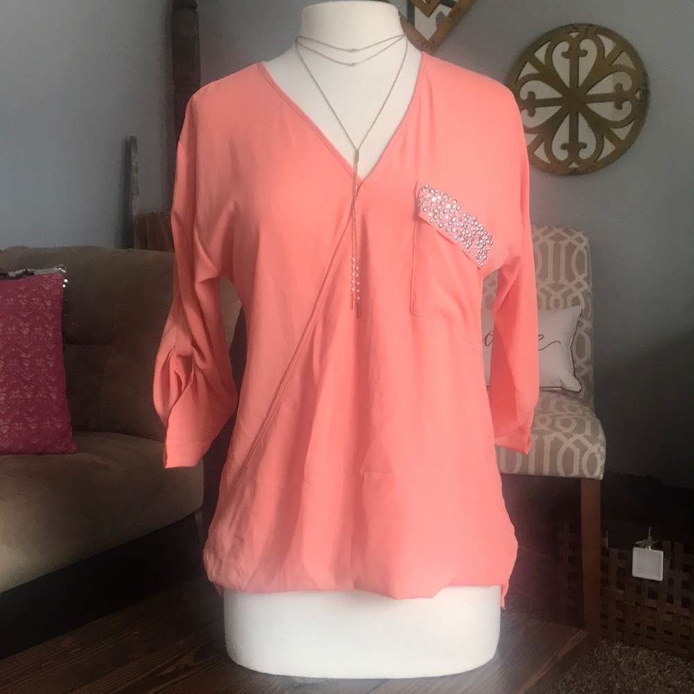 Maurice's top